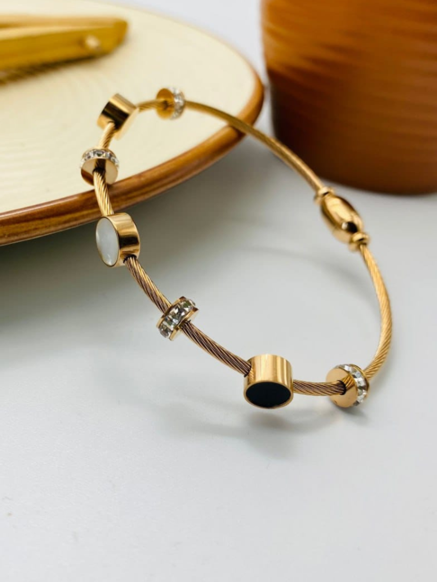 Buy Bangles & Bracelets Online | Pital & Brass Bracelets | Amoliconcepts